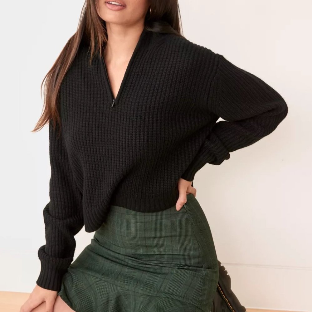 Aritzia Sunday Best Sonny Zip-Up in Black